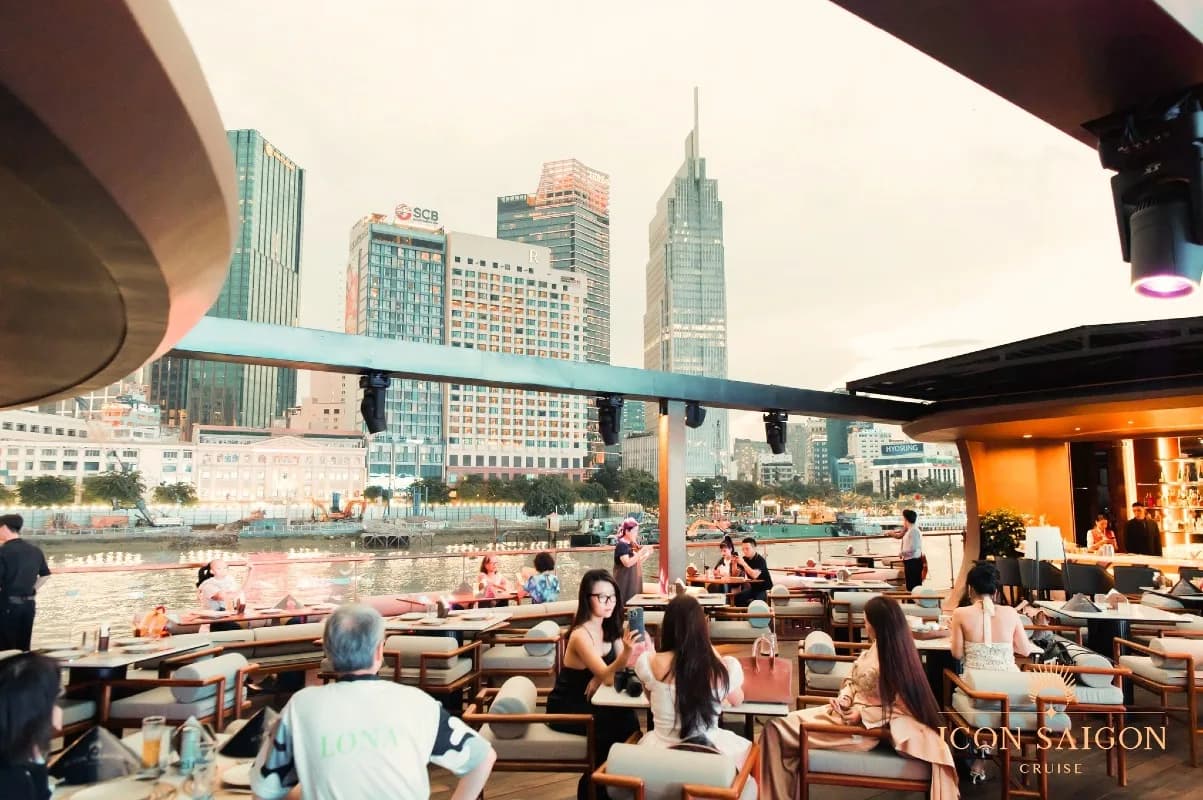 Giảm 50% Trải Nghiệm Hoàng Hôn Sông Sài Gòn Cùng Du Thuyền Icon Saigon