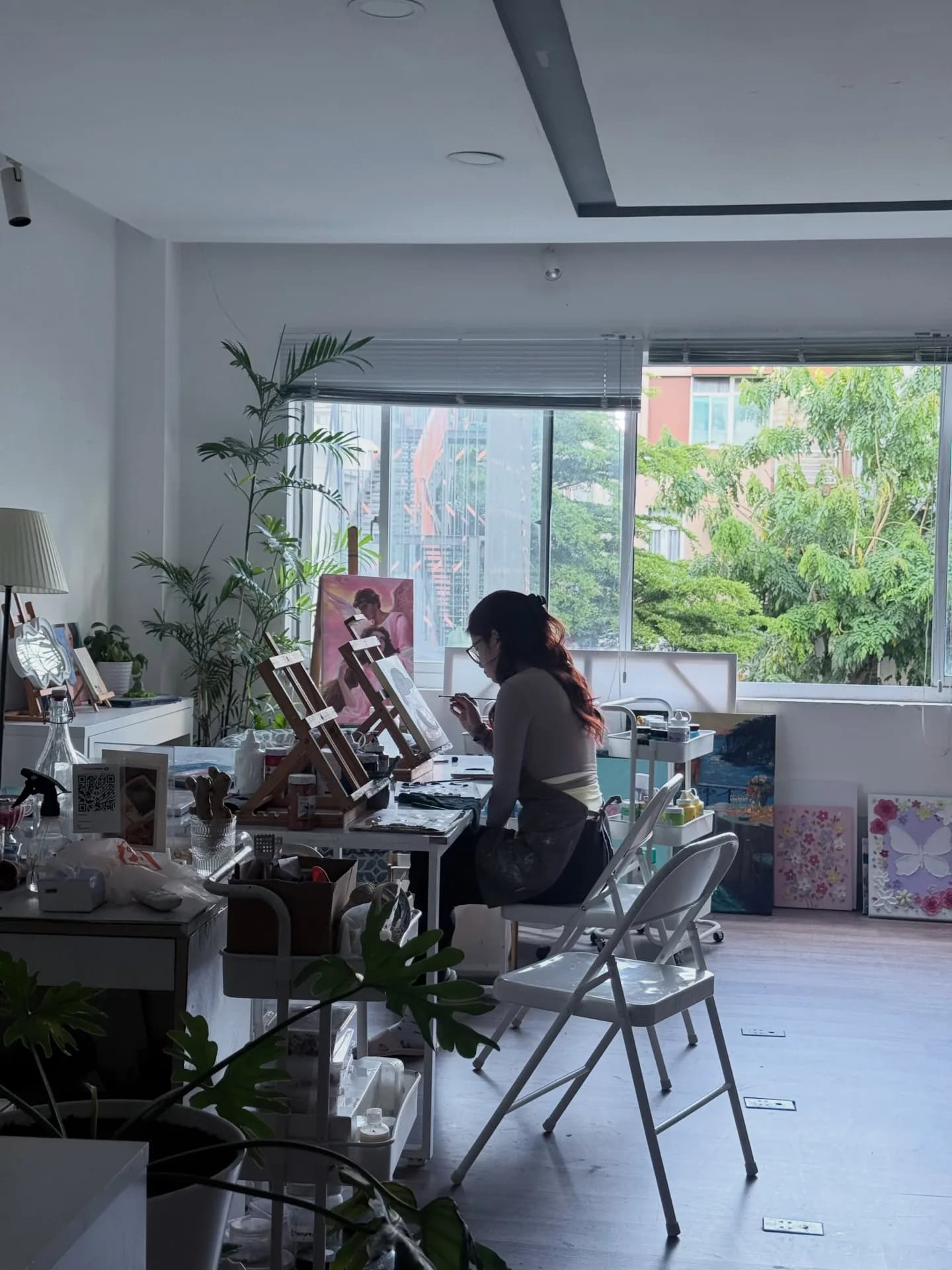 Thỏ Cầm Cọ 3