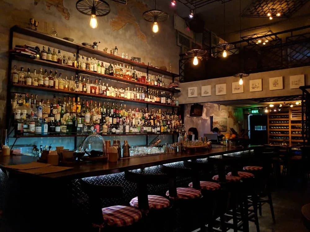 The Alley Cocktail Bar & Kitchen