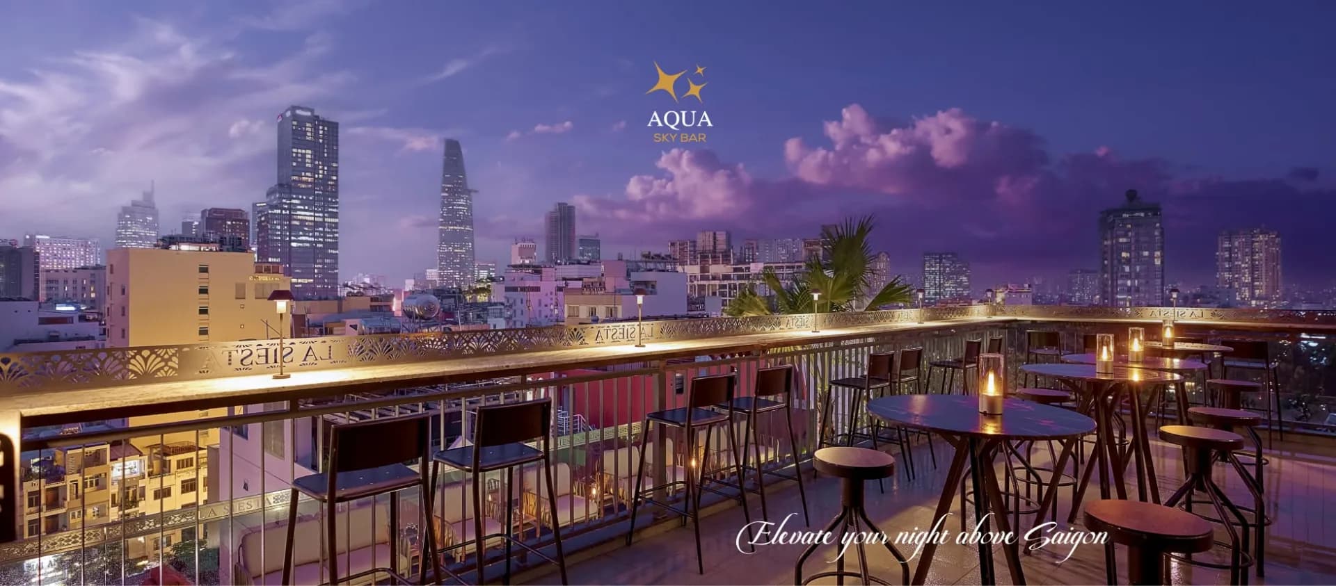 Aqua Sky Bar